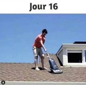 mec sur son toit avec aspirateur : meme confinement