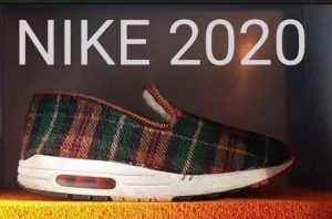 La mode sport printemps 2020 chez Nike : humour et blague pantoufle nike confinement