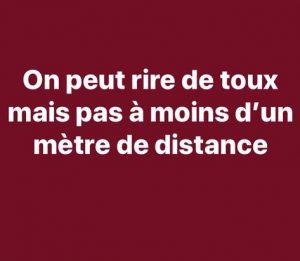 rire de toux mais un metre de distance blague lol covid