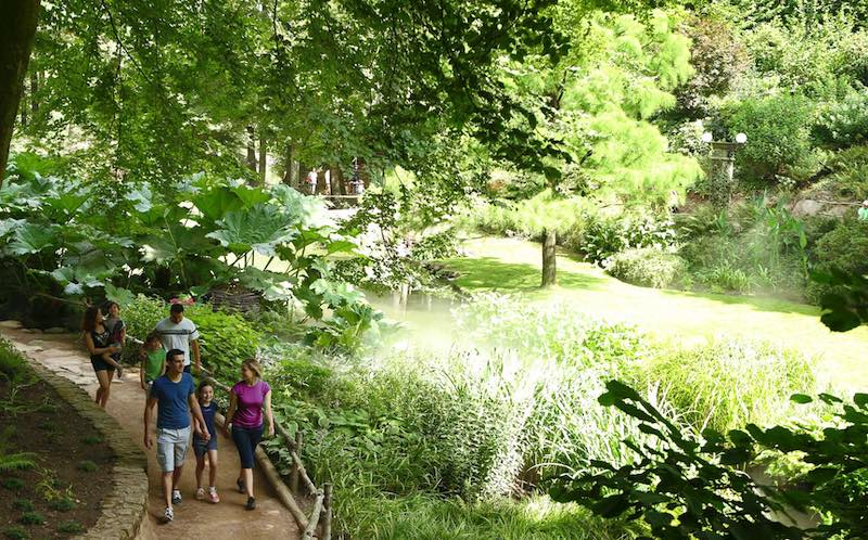 puy du fou nature : la vallée fleurie