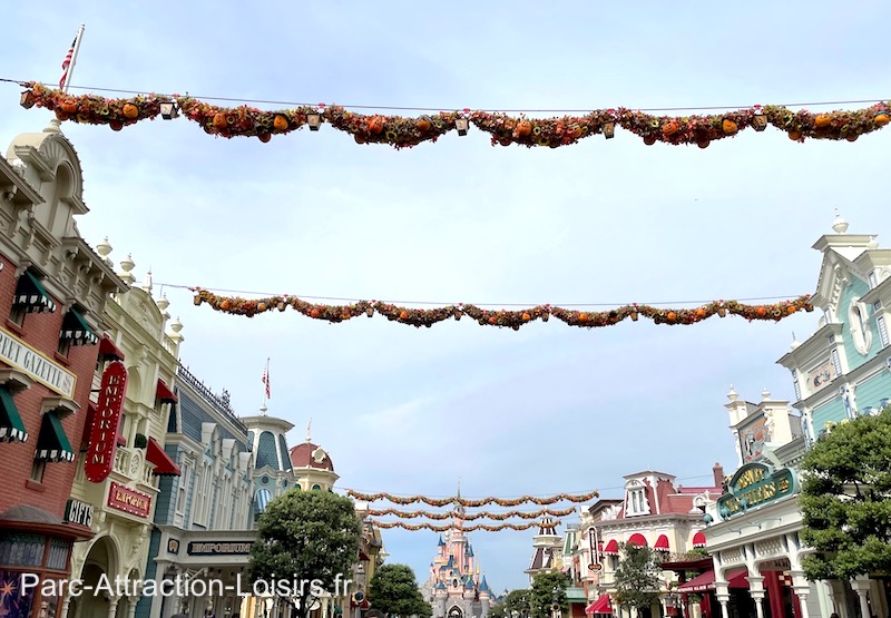 main street parc disney à halloween 