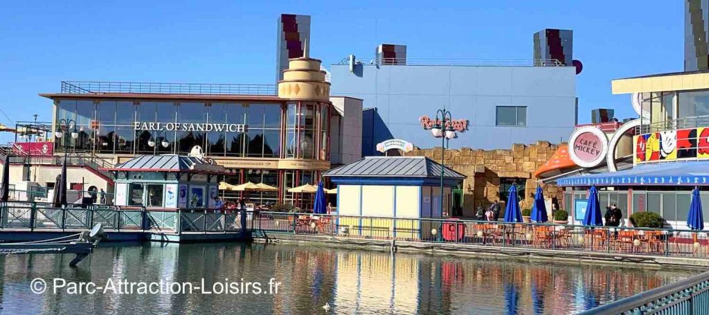 restaurant earl of sandwich avec vue sur le lac Disney