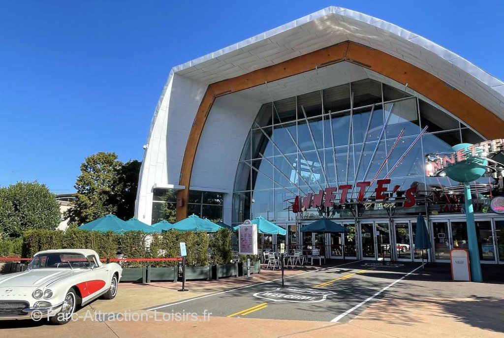 facade restaurant annette's diner au Disney Village