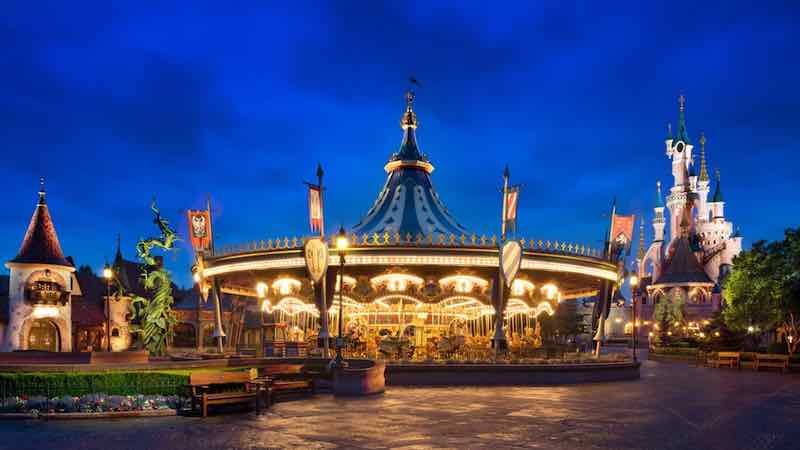 Manège Carrousel de Lancelot Disneyland Fantasyland