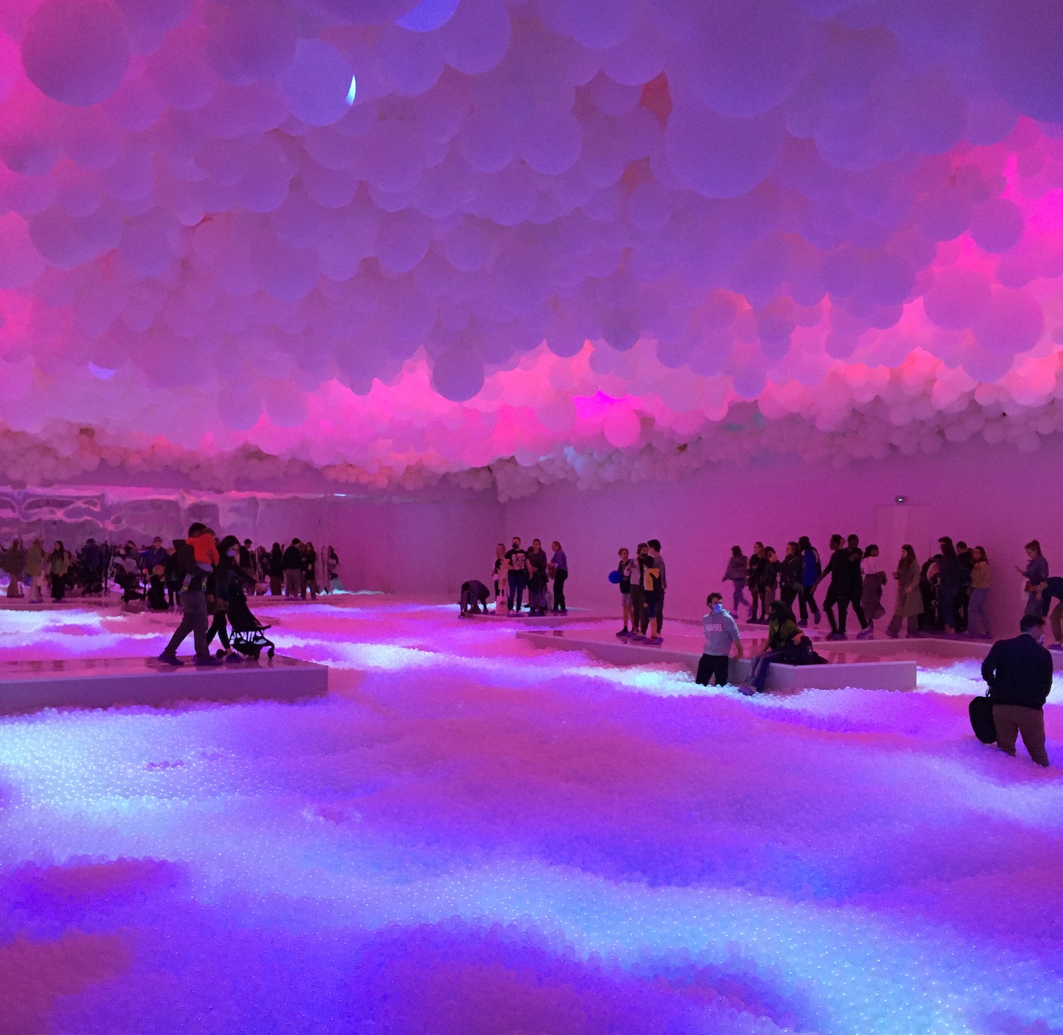 On a testé « Pop Air », l’expo gonflée qui cartonne sur Instagram (et promo tarif billet pop air inside)