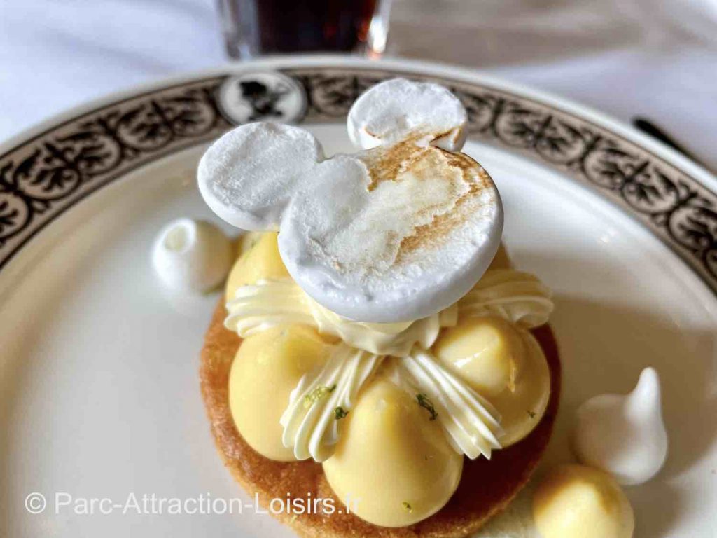 exemple dessert restaurant disneyland avec mickey