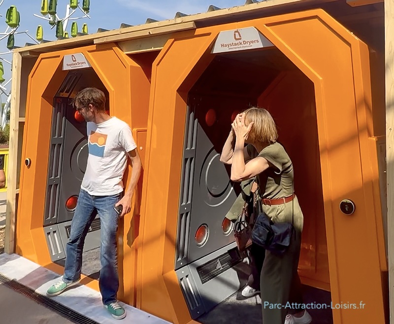 eviter de se mouiller attraction Mission Bermudes au Futuroscope