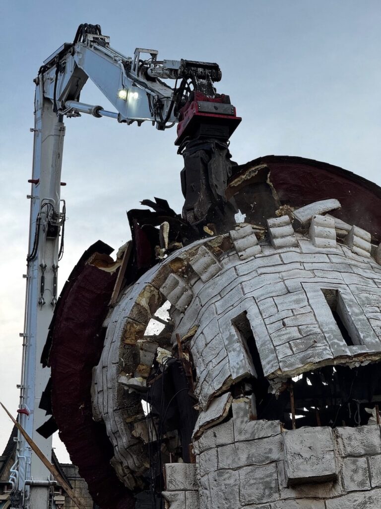photo abattage tours parc asterix