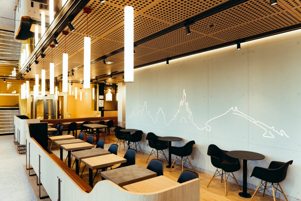 photo Mac Donalds Disney Village ou le trouver