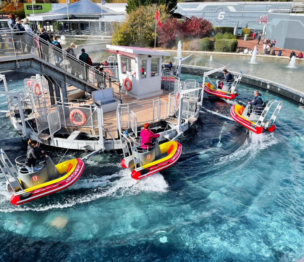 attraction aquatique pour les jours de canicule au Futuroscope sauvetage academy
