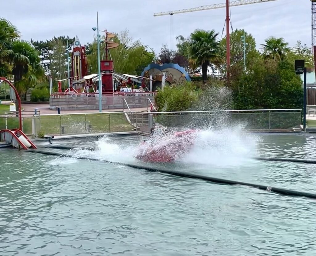 attraction aquatique futuroscope splash