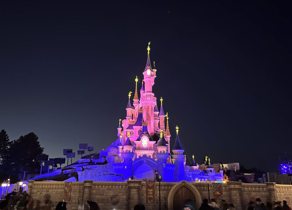 chateau Disneyland pour Halloween