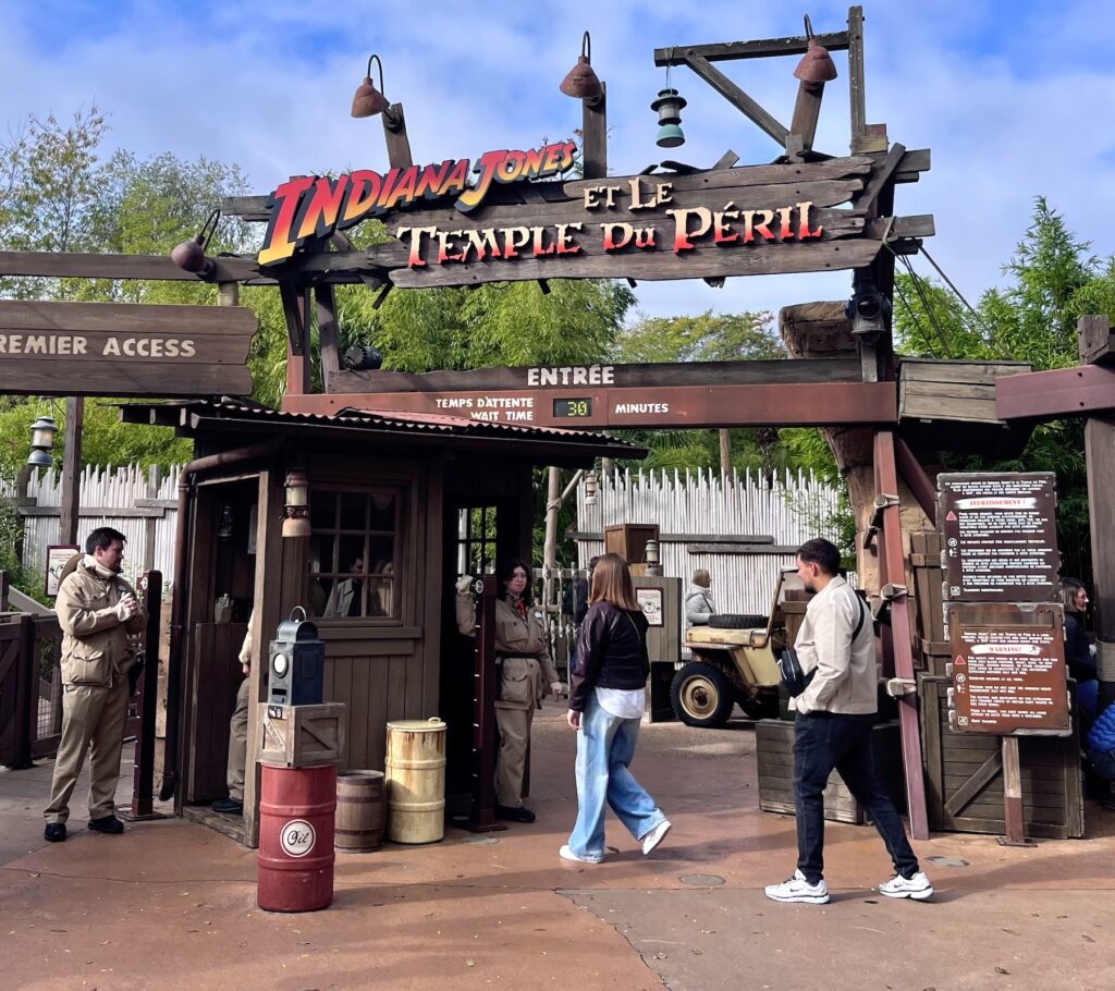 photo attraction indiana jones disneyland