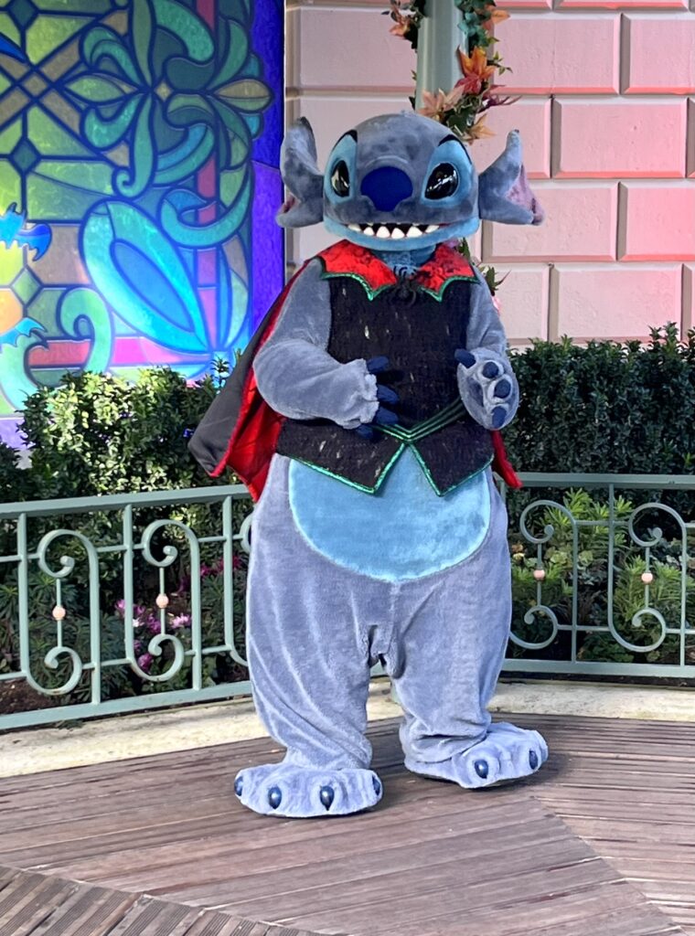 Stitch à Disneyland
